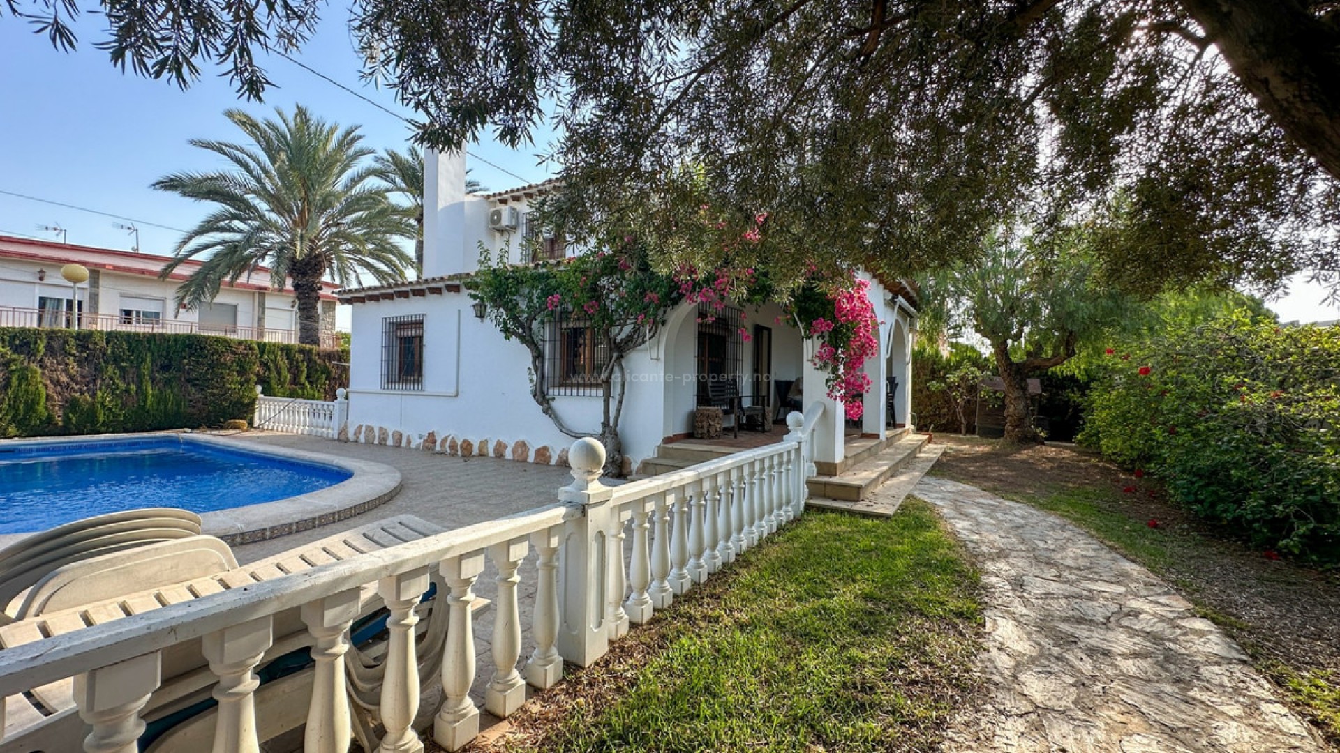 Villa en Cabo Roig