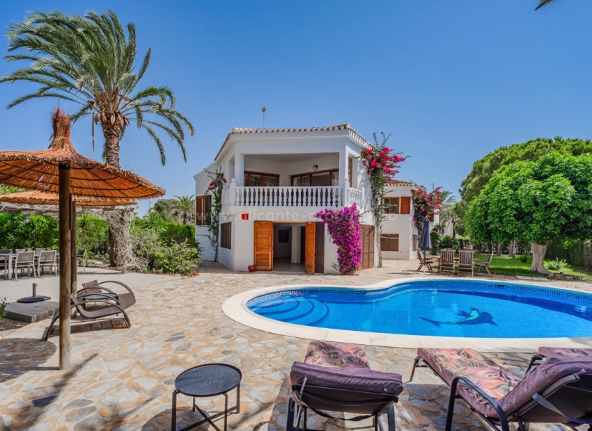 Villa en Cabo Roig