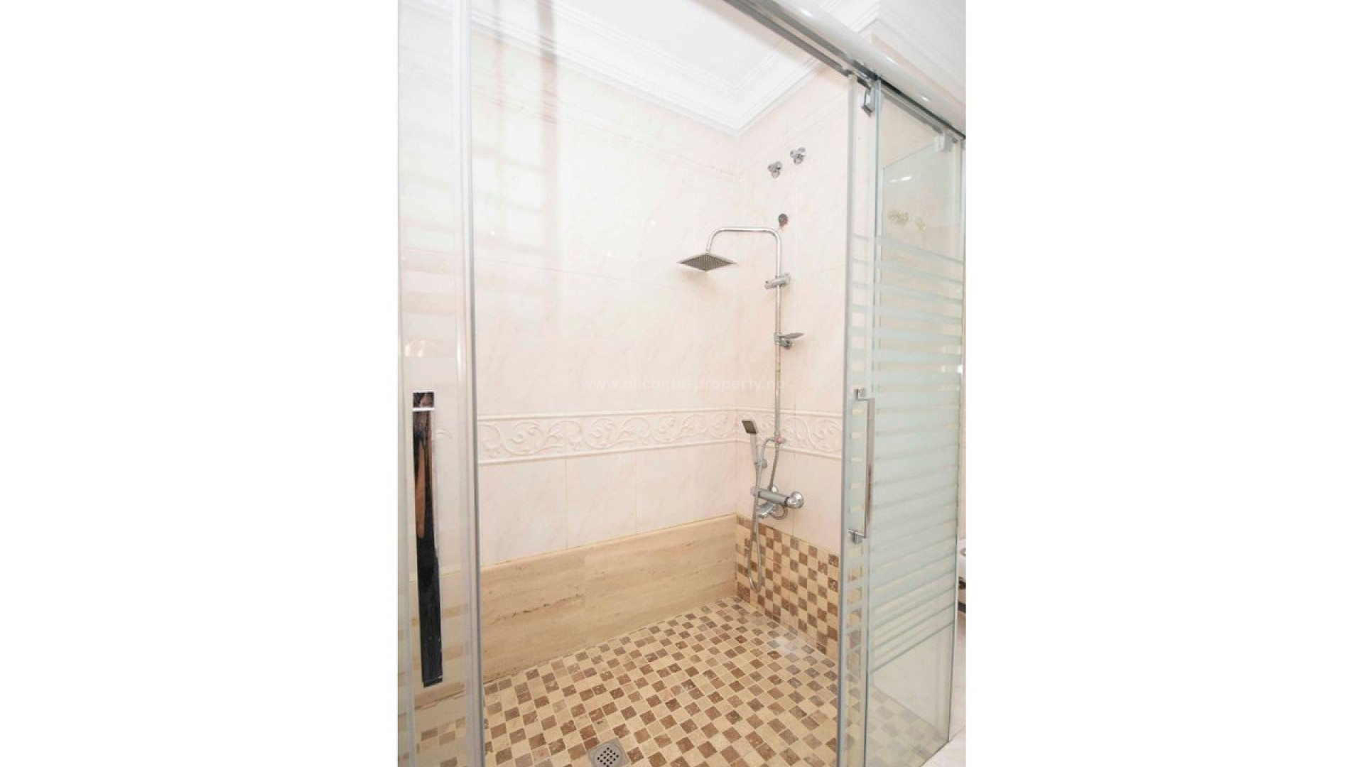 Villa en Callosa de Segura Centro