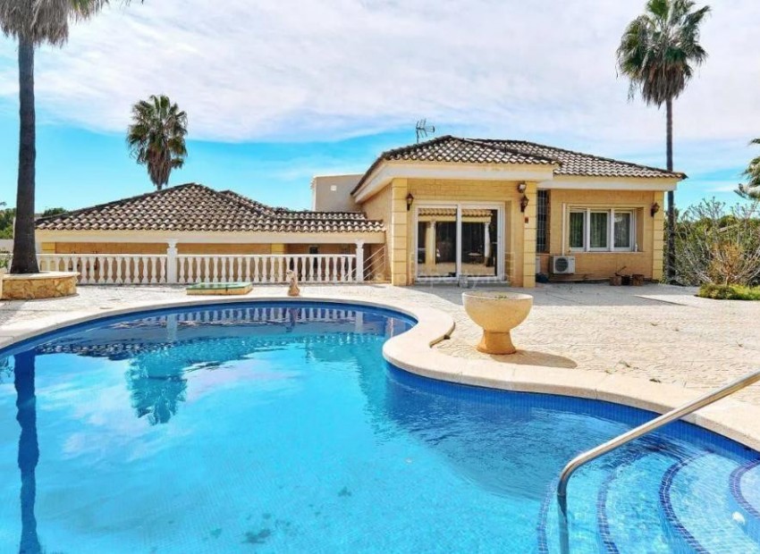 Villa en Campoamor