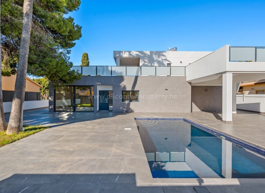 Villa en Campoamor
