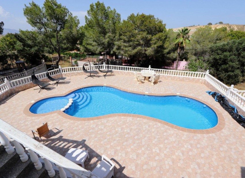 Villa en Cañada de San Pedro