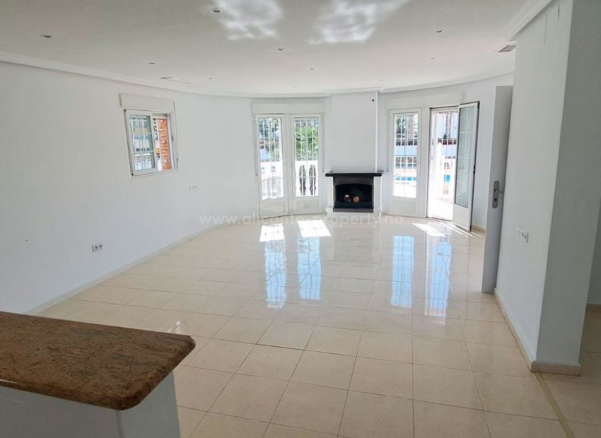 Villa en Catral Centro