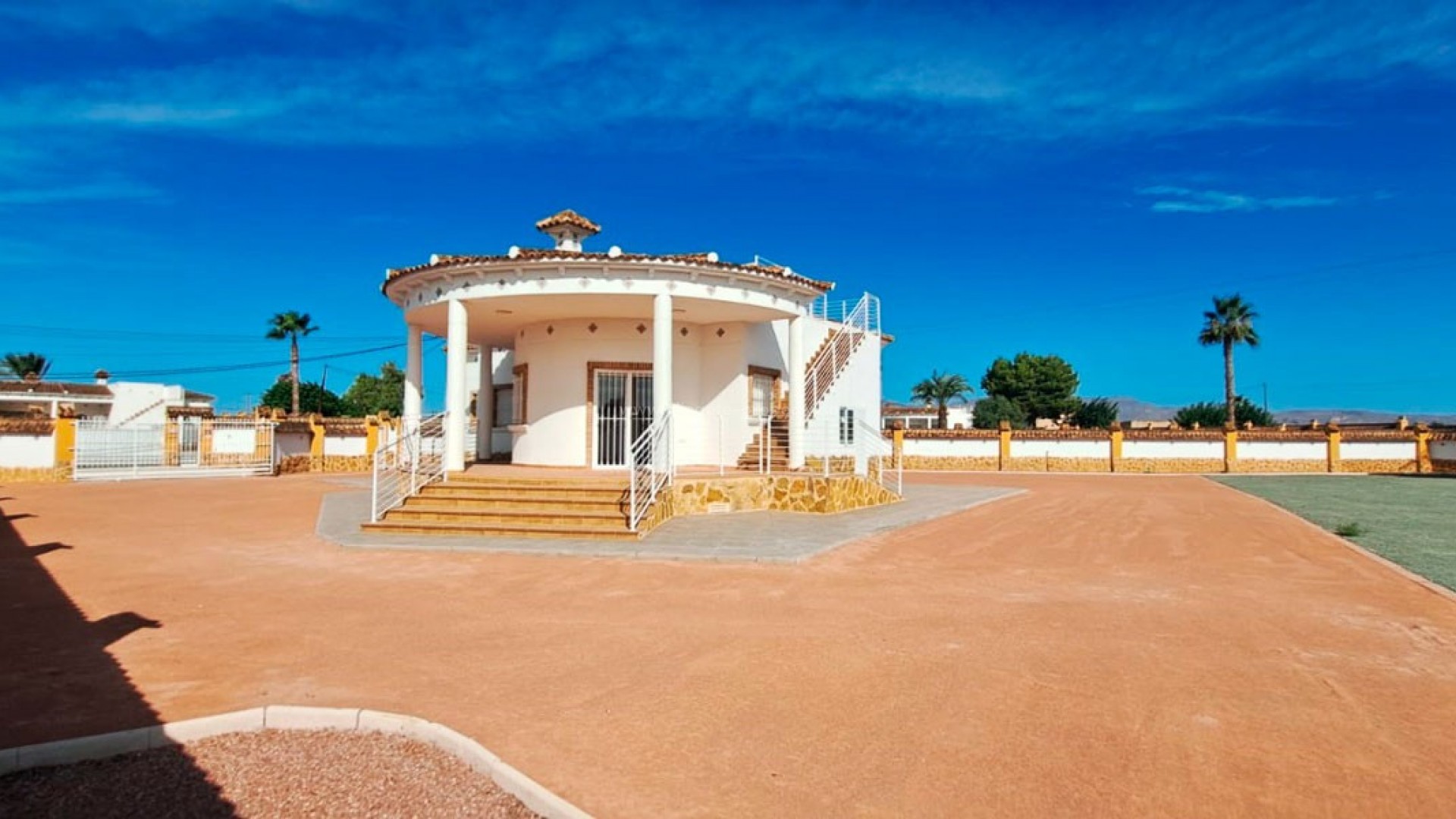 Villa en Catral Centro