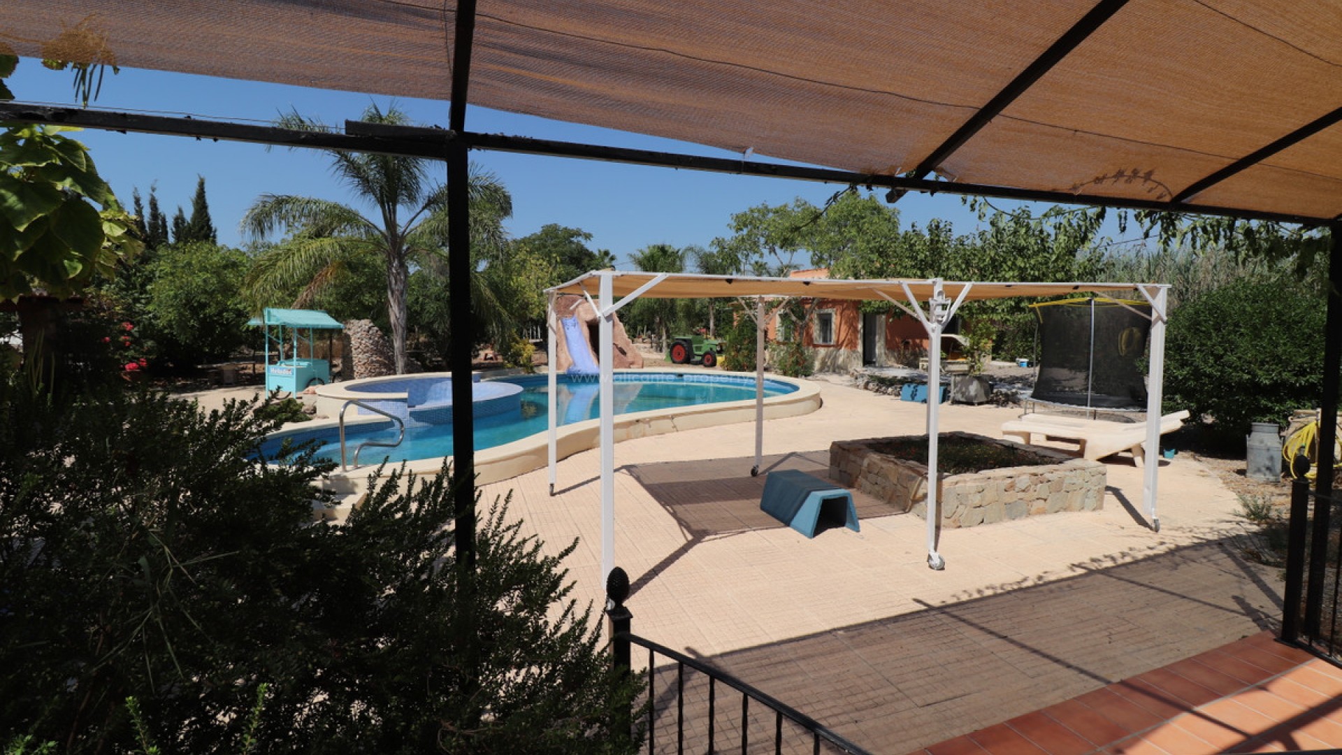 Villa en Catral Centro