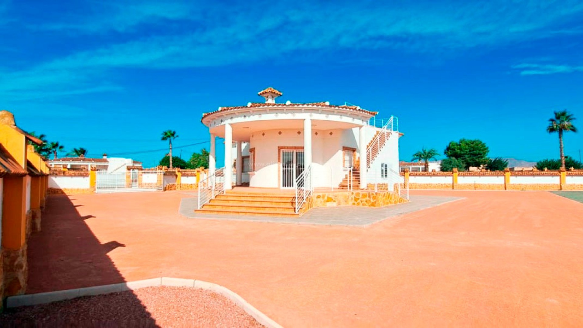 Villa en Catral Centro