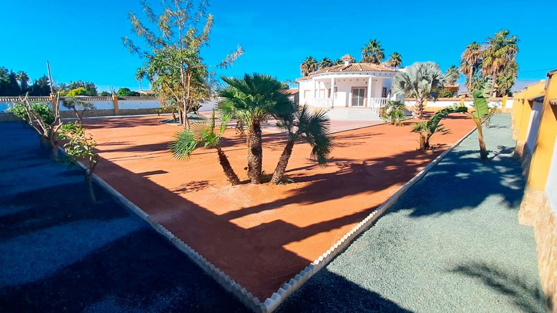 Villa en Catral Centro