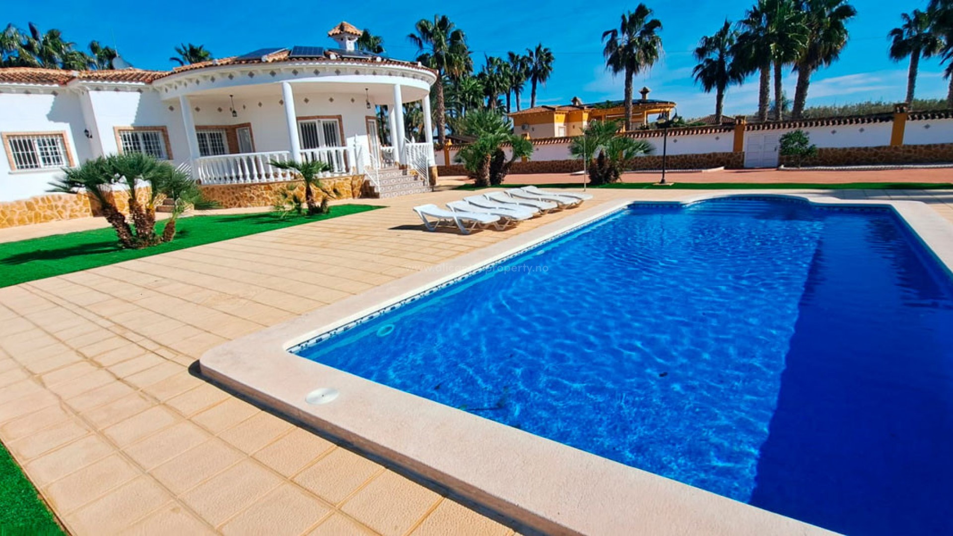 Villa en Catral Centro