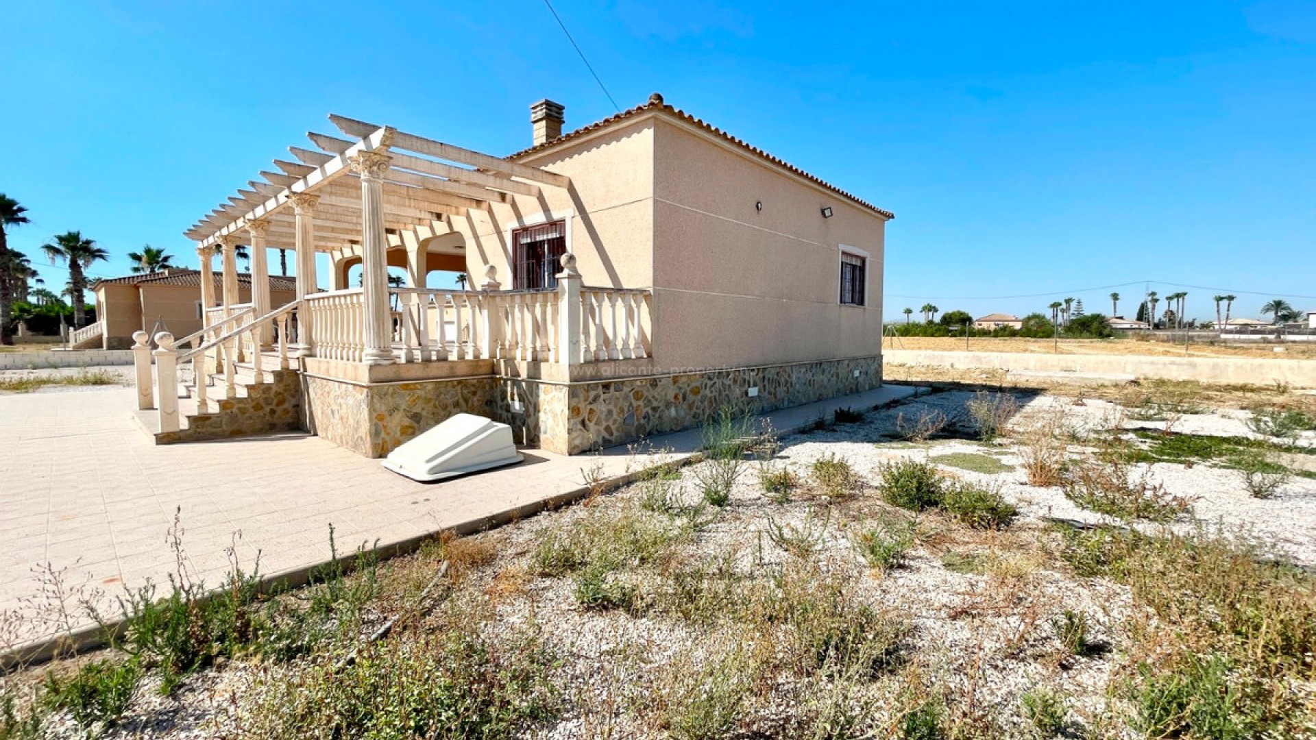 Villa en Catral Centro