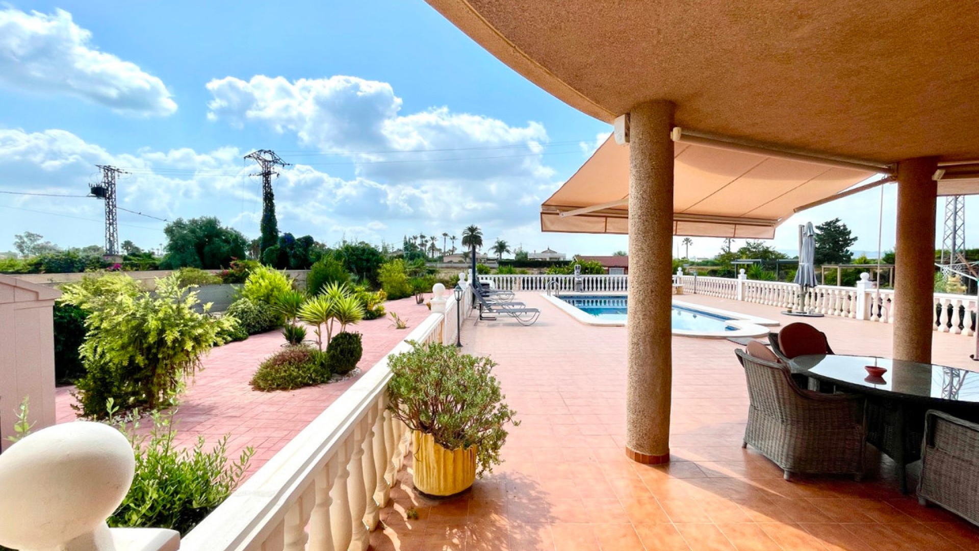 Villa en Catral Centro