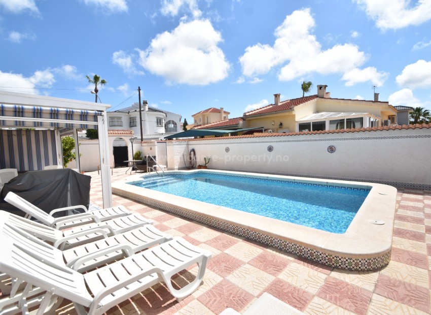 Villa en Center
