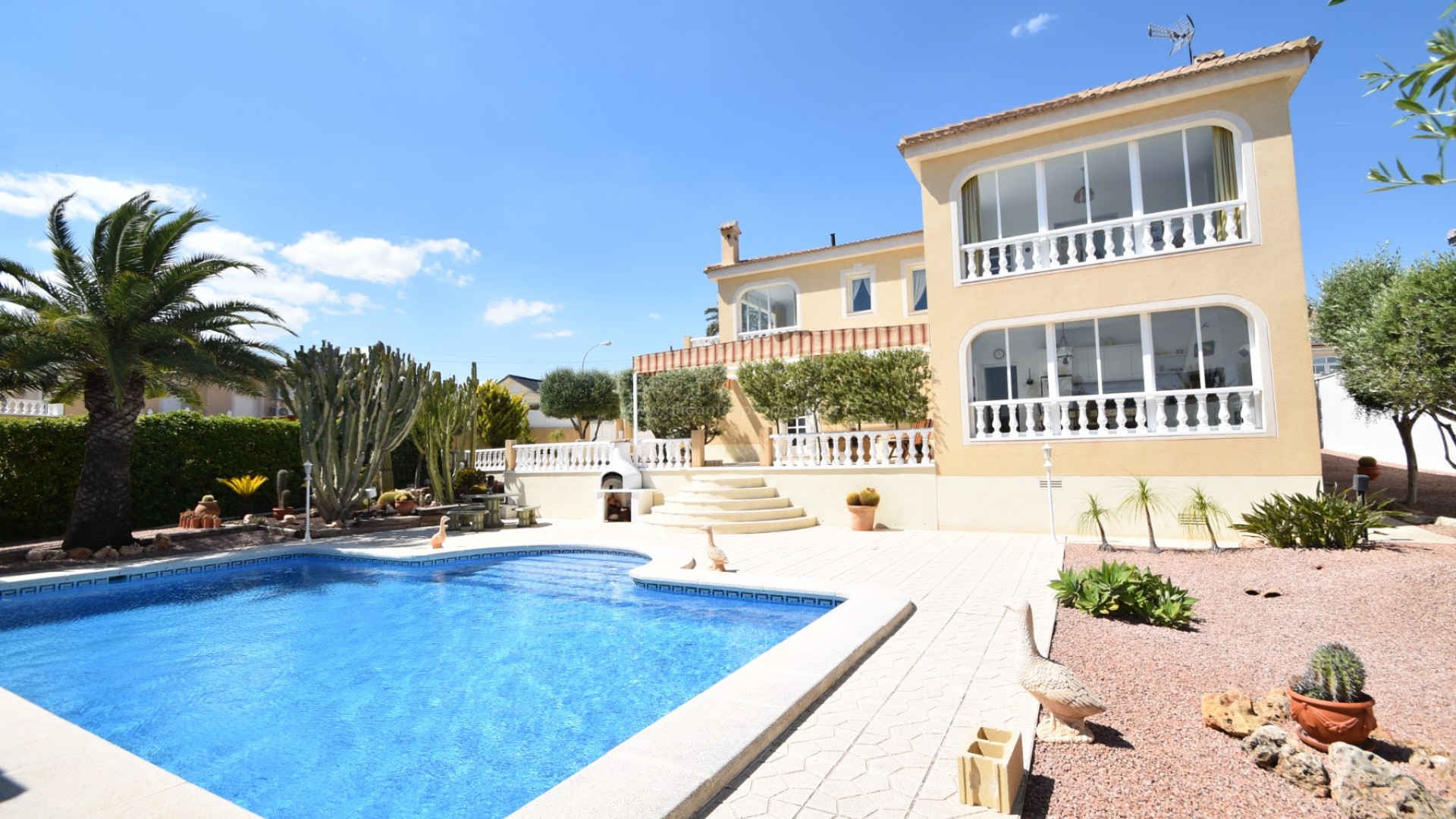 Villa en Center