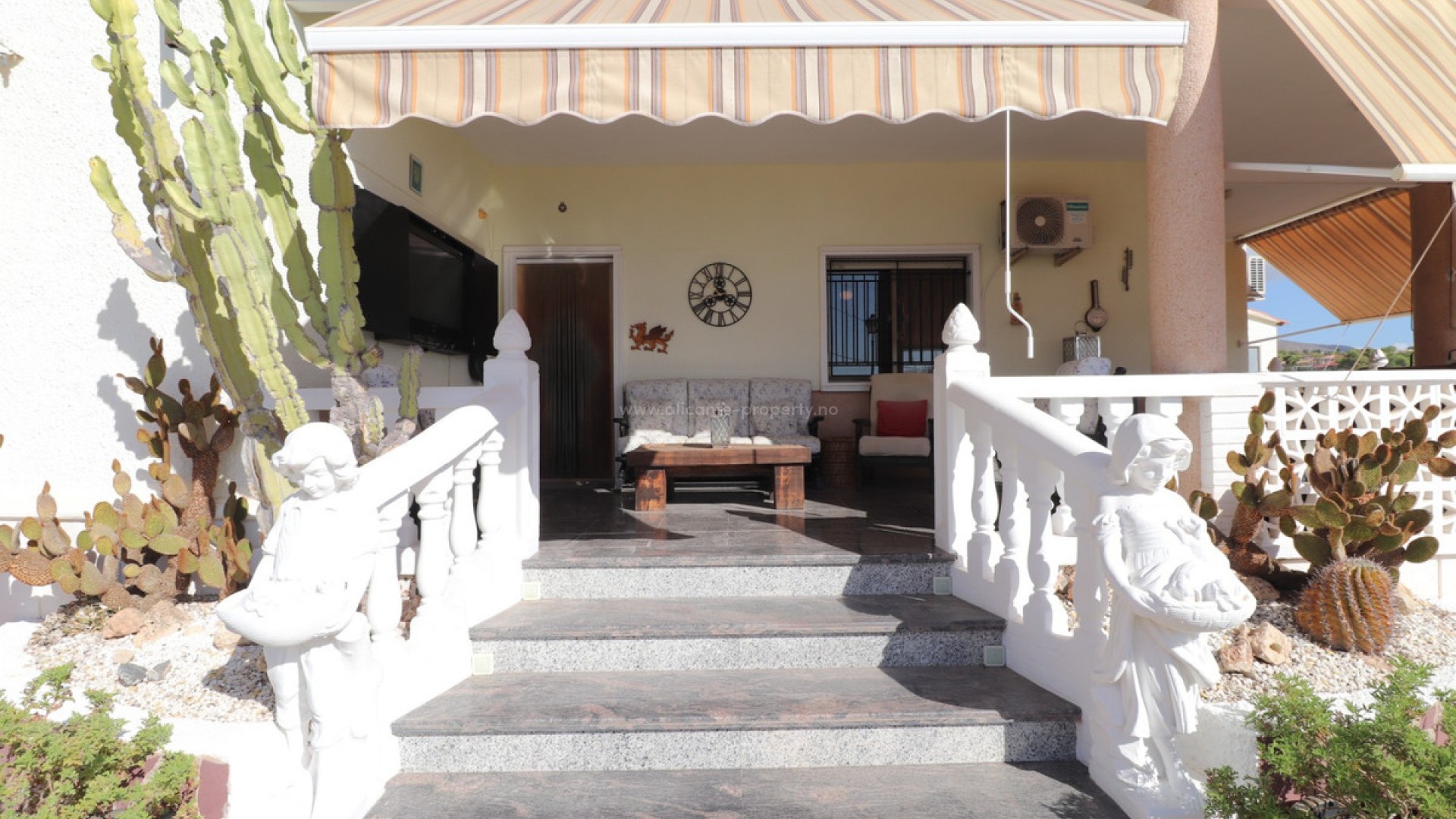 Villa en Crevillente
