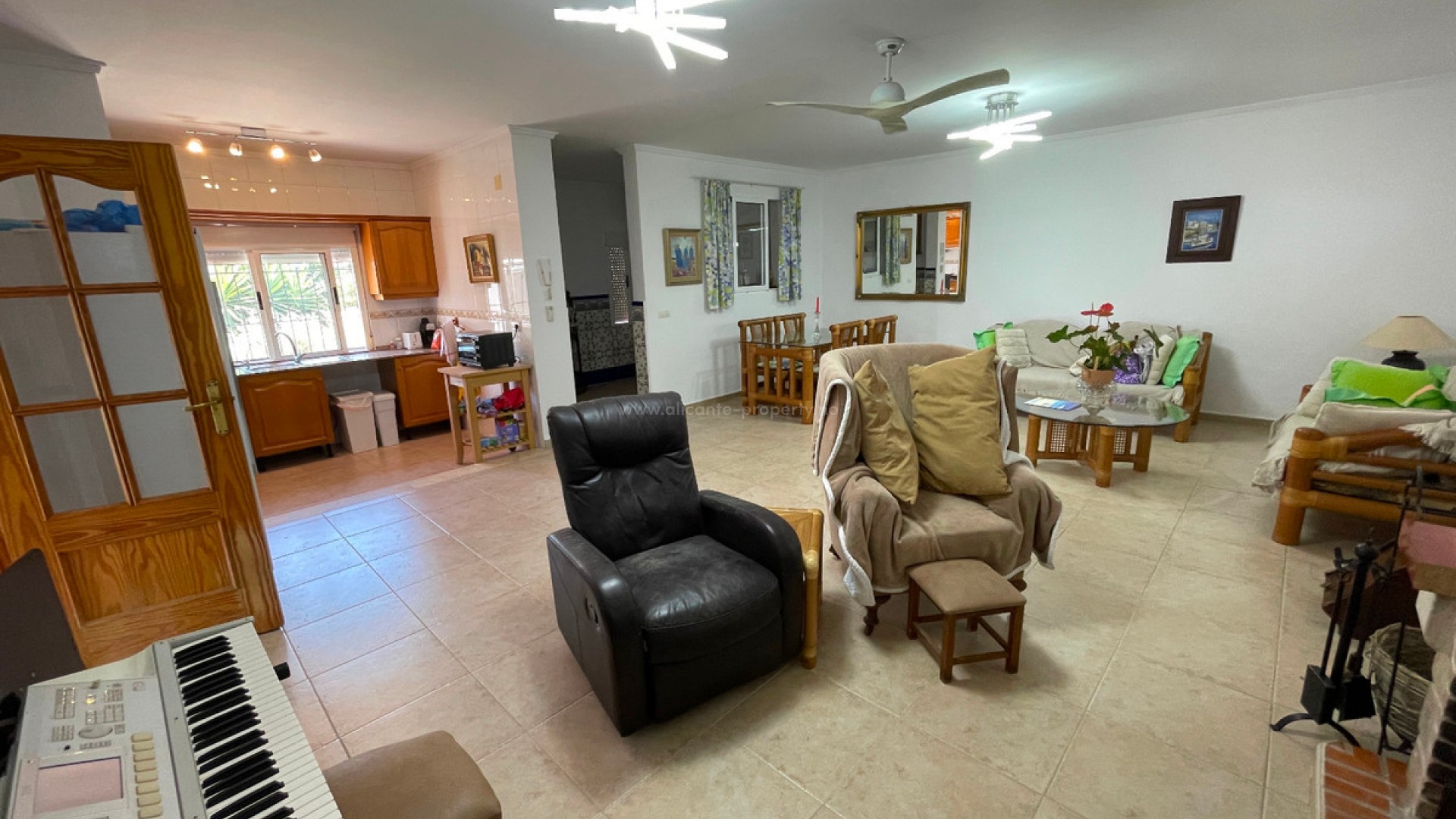 Villa en Daya Nueva Centro