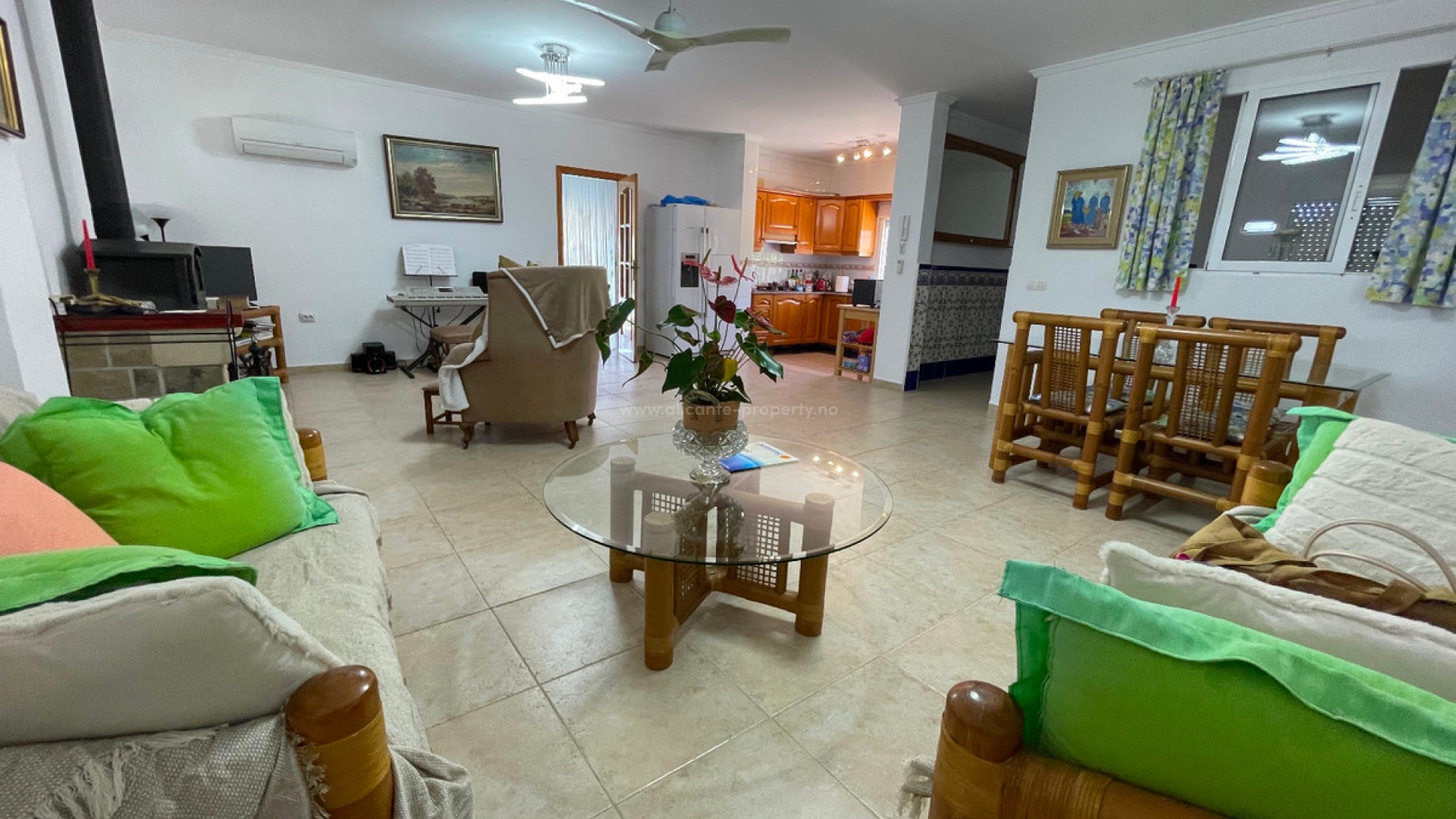 Villa en Daya Nueva Centro