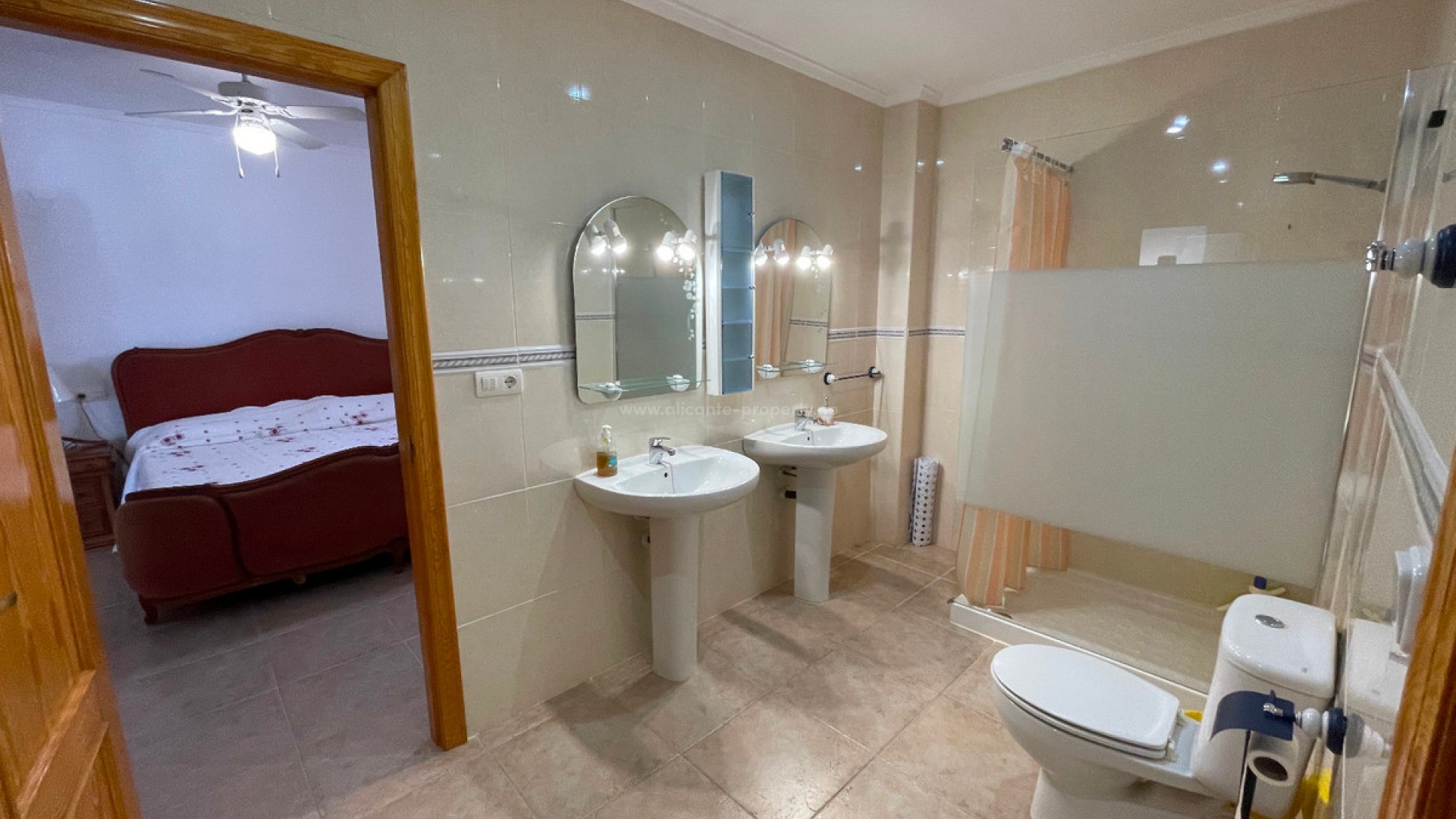 Villa en Daya Nueva Centro