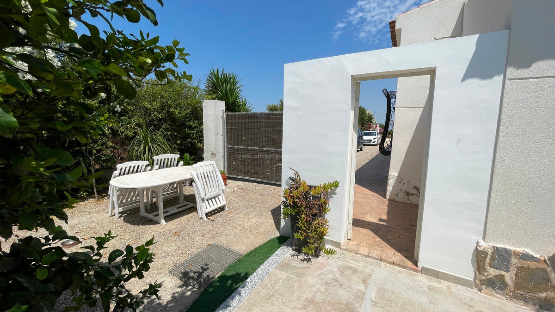 Villa en Daya Nueva Centro