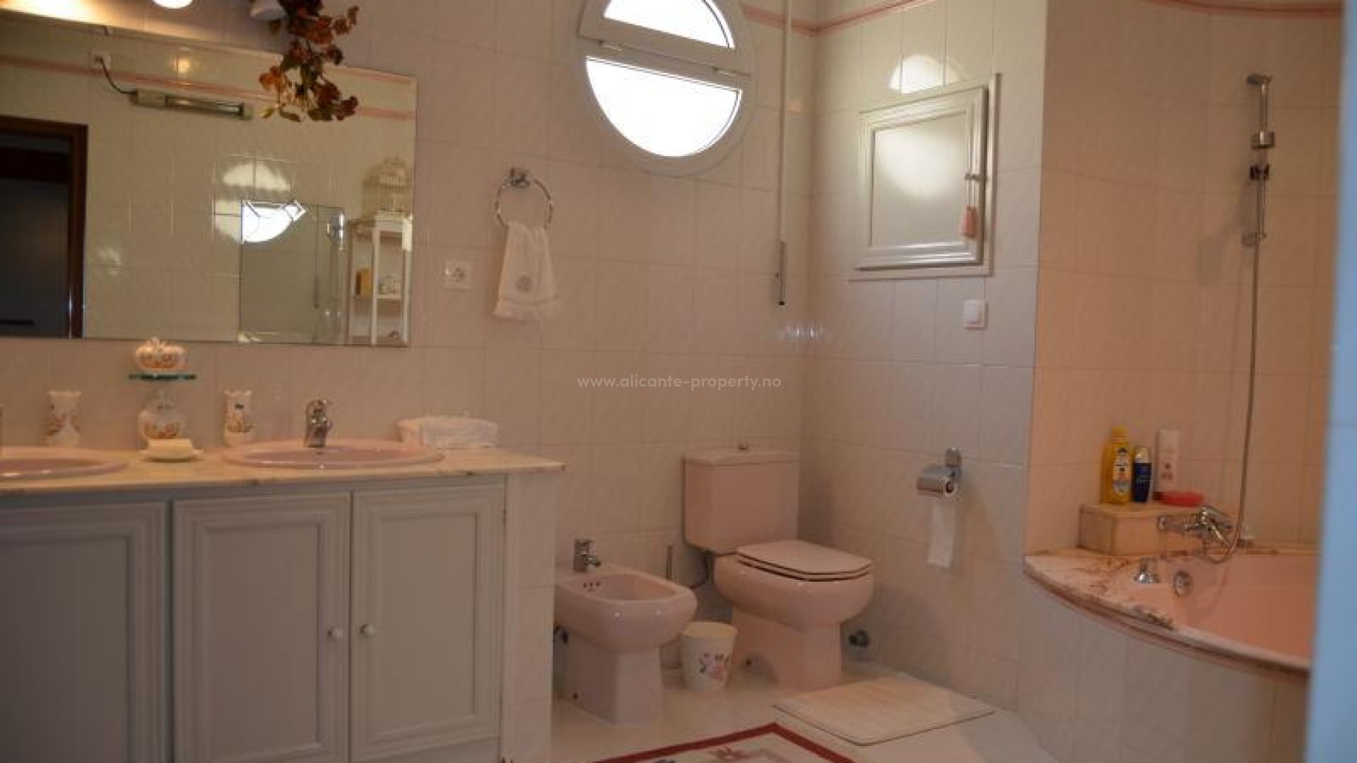 Villa en Dehesa de Campoamor