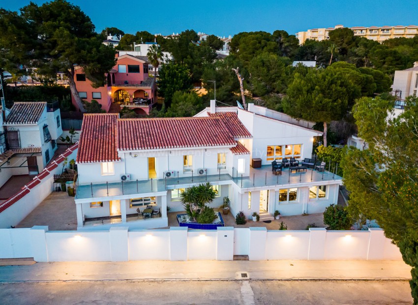 Villa en Dehesa de Campoamor
