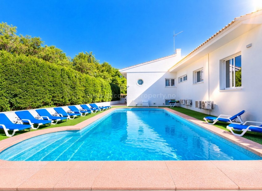 Villa en Dehesa de Campoamor
