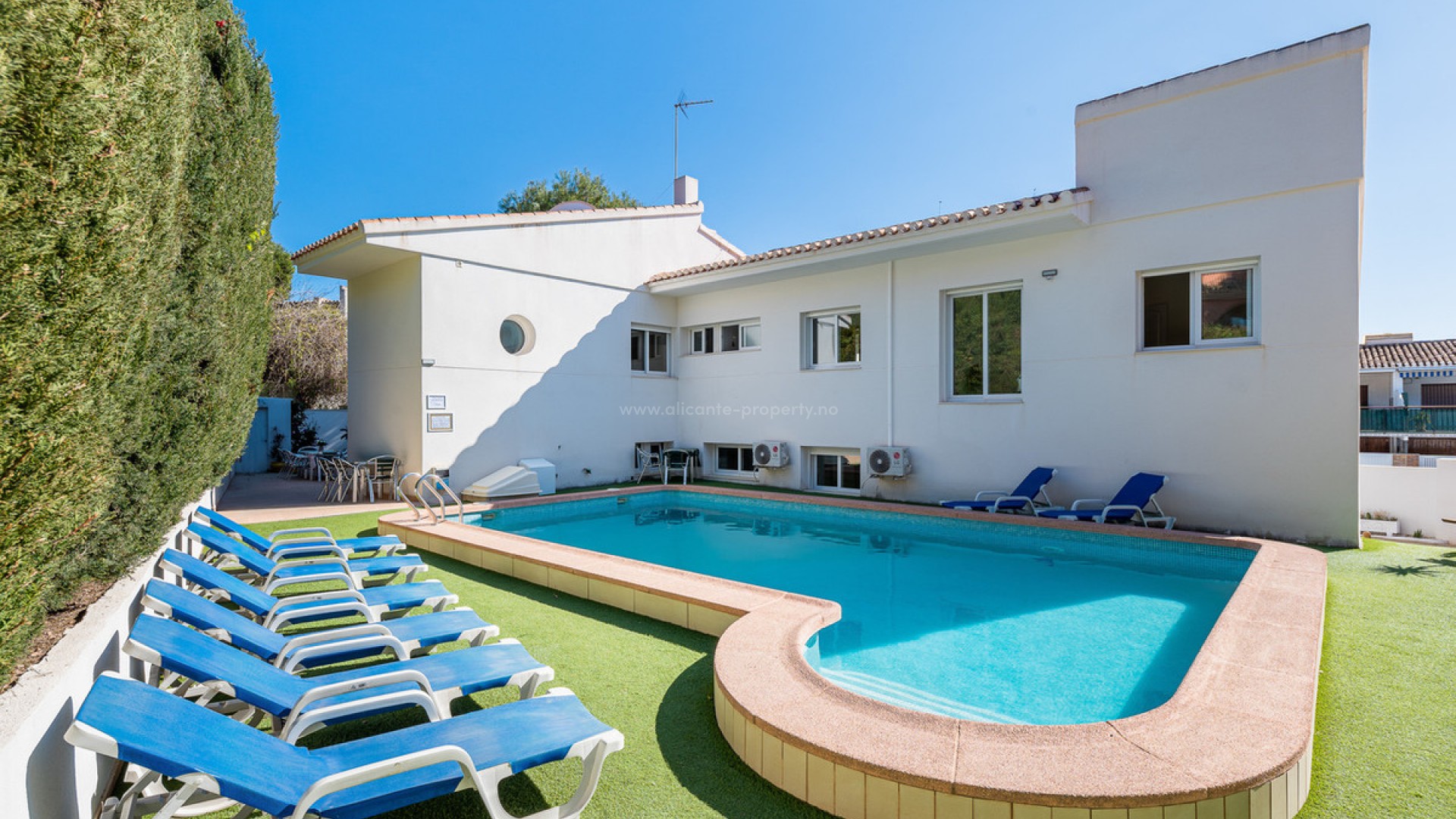 Villa en Dehesa de Campoamor