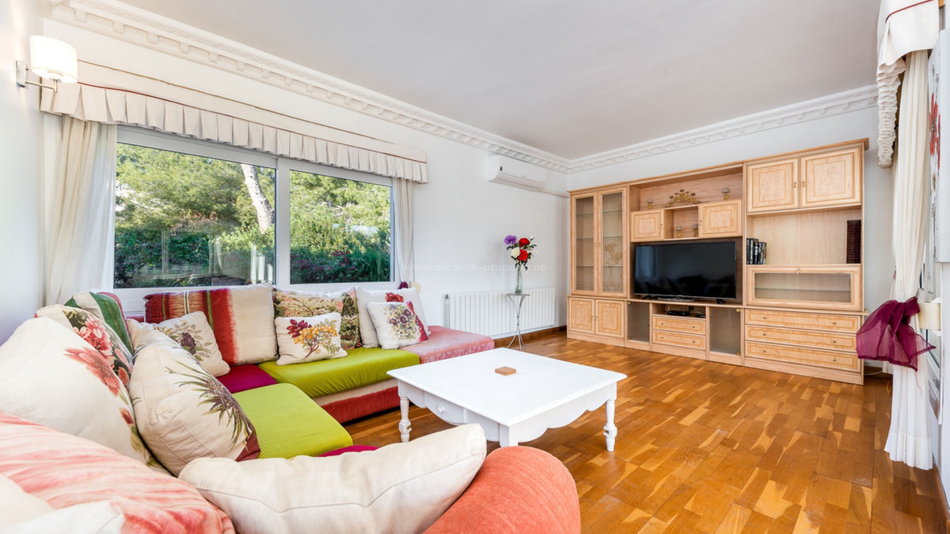 Villa en Dehesa de Campoamor