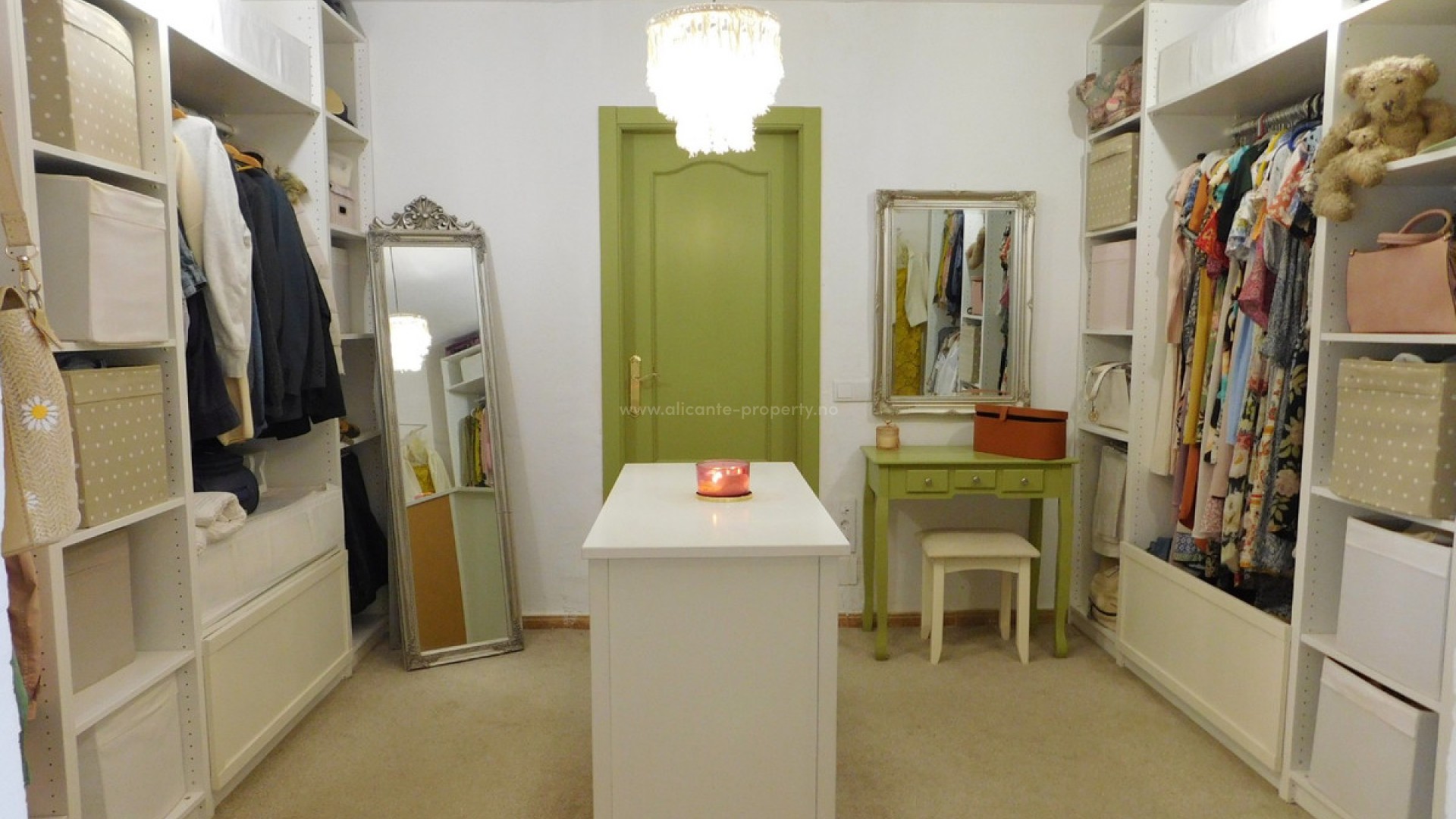 Villa en Dolores Centro