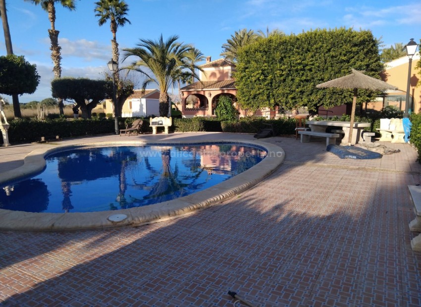 Villa en Dolores Centro