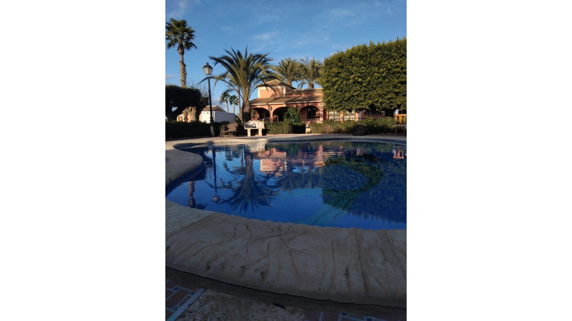 Villa en Dolores Centro