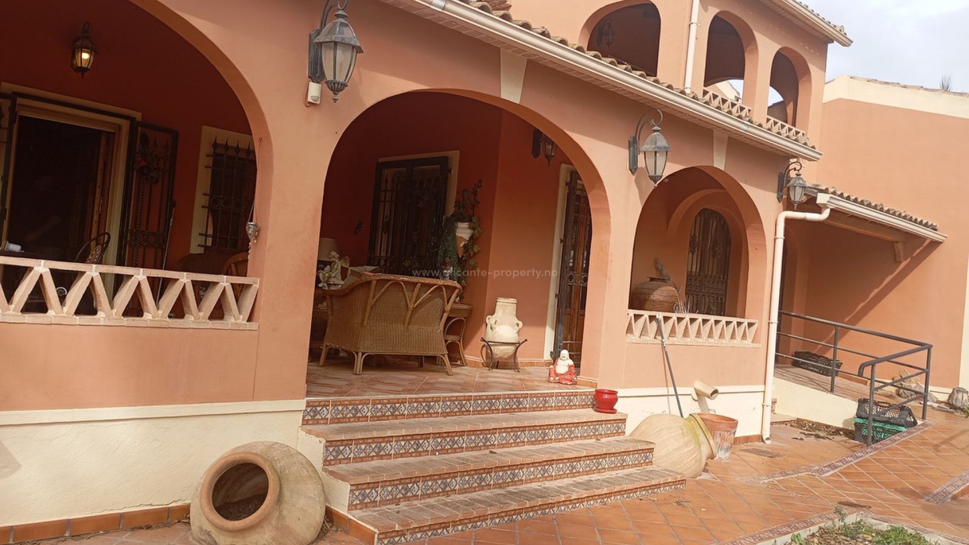 Villa en Dolores Centro