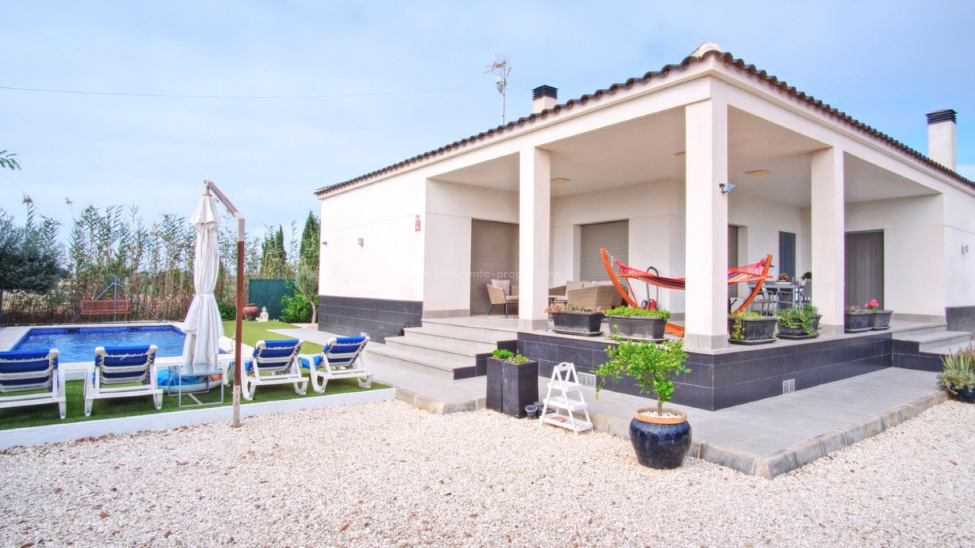 Villa en Dolores Centro