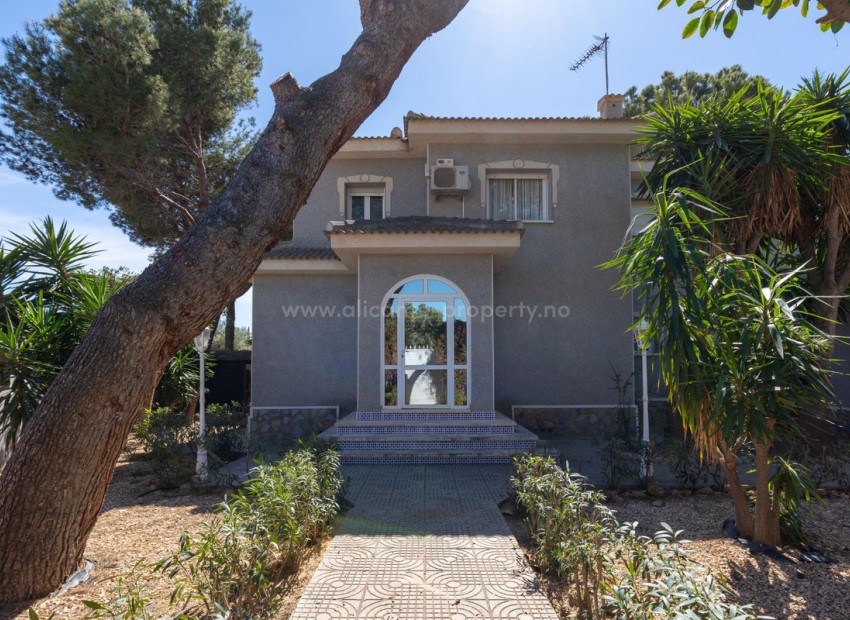 Villa en Doña Pepa