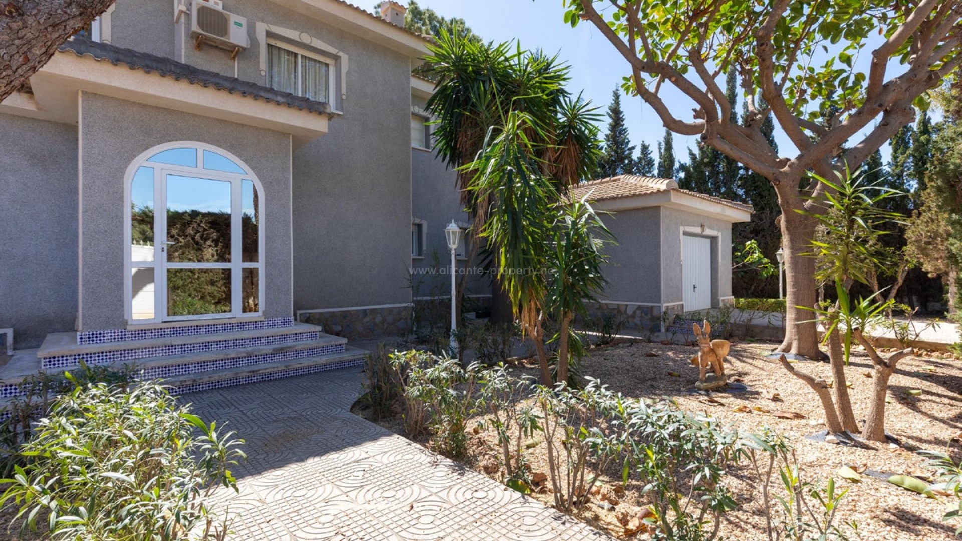Villa en Doña Pepa