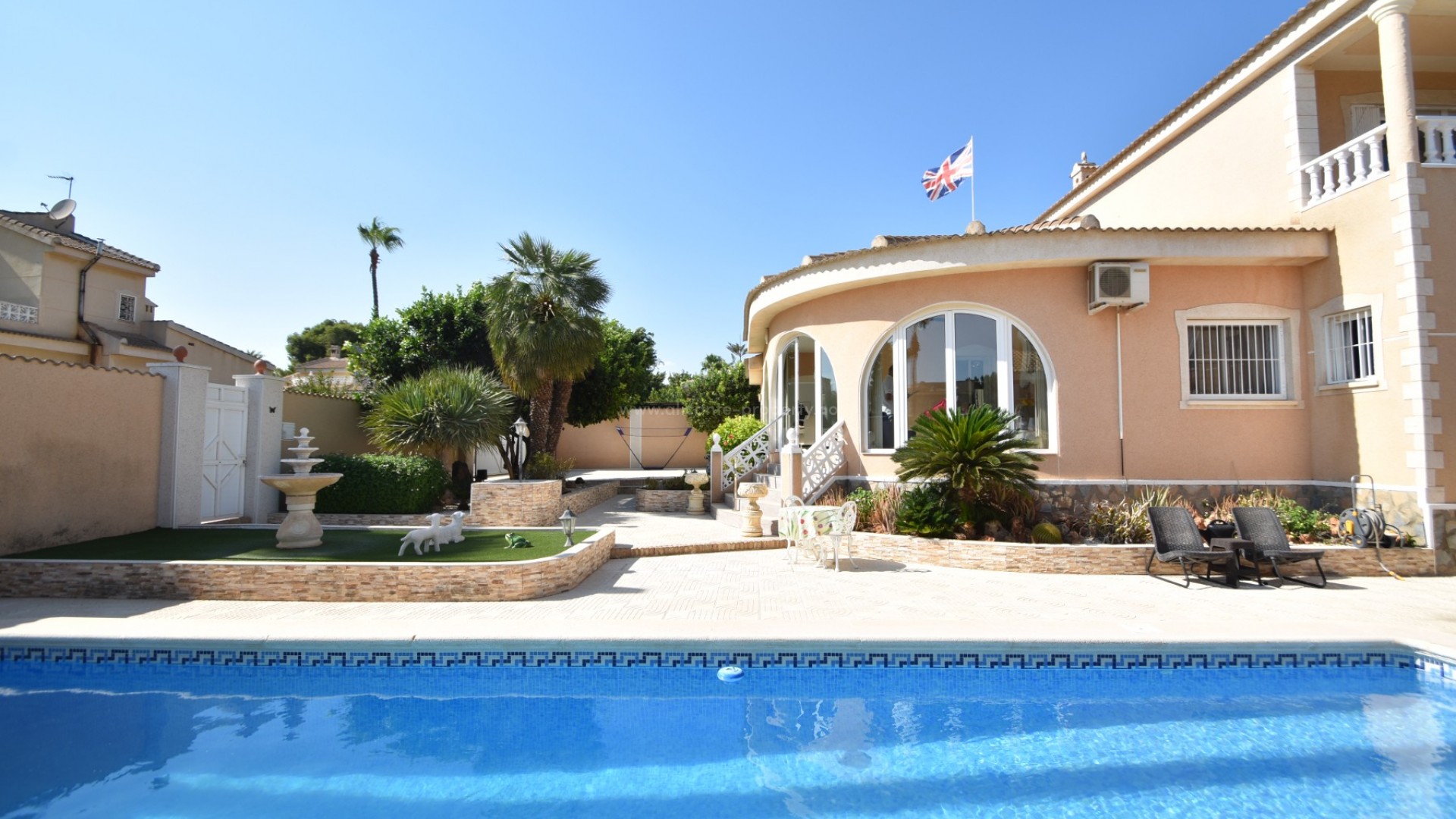 Villa en Doña Pepa