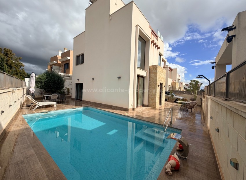 Villa en Doña Pepa
