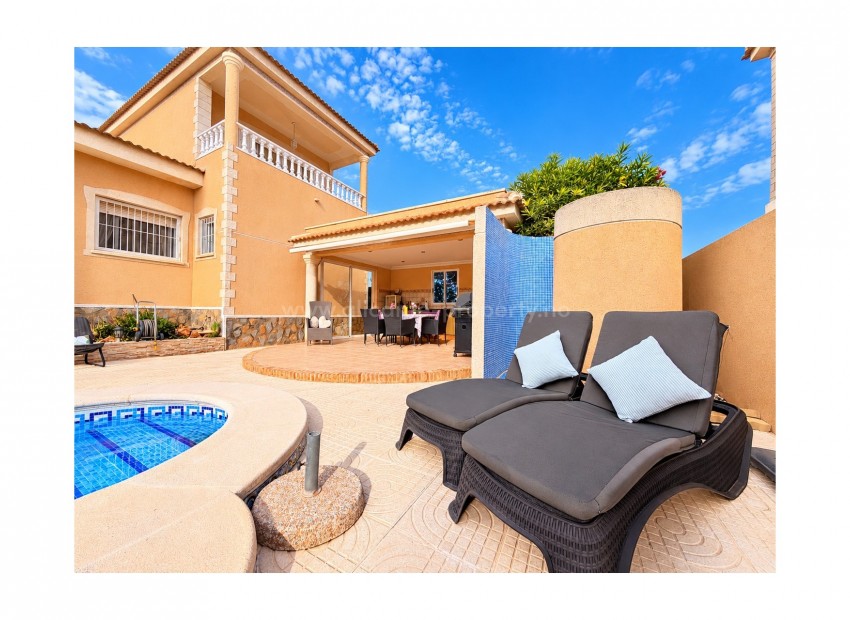 Villa en Doña Pepa