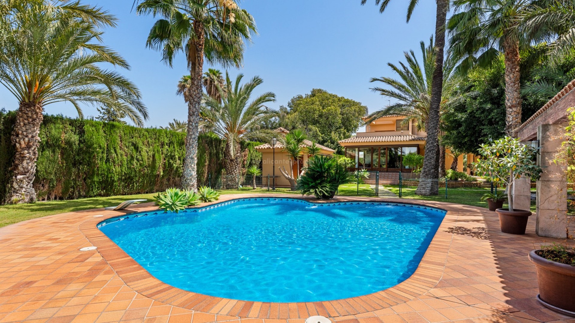 Villa en Elche Centro