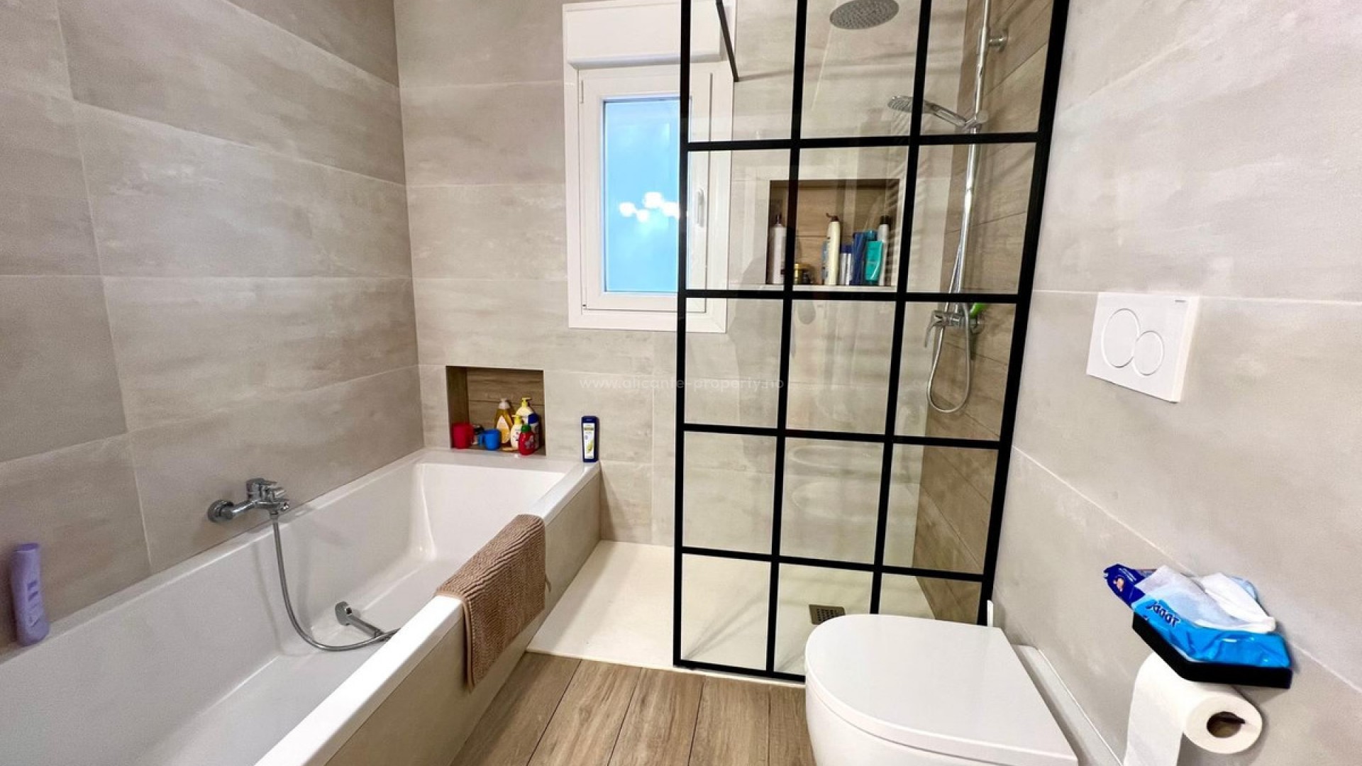 Villa en Elda Centro