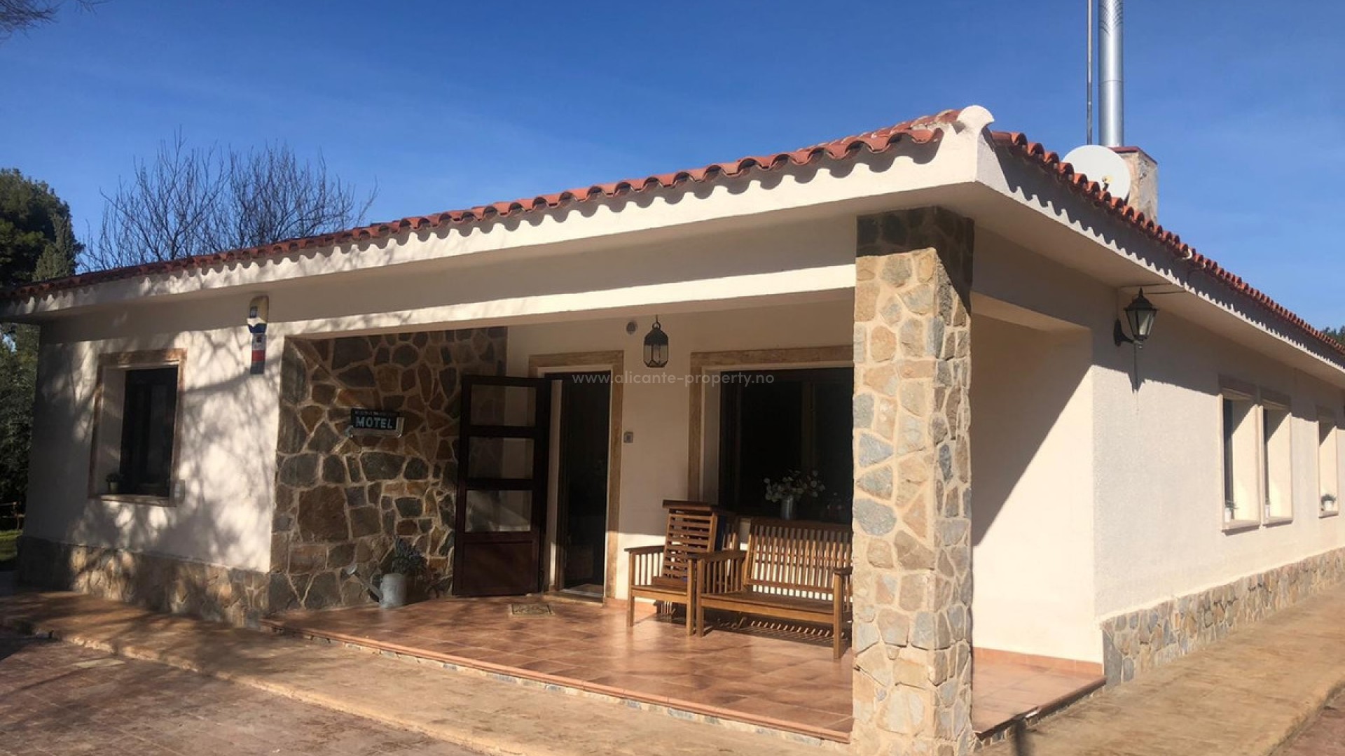 Villa en Elda Centro