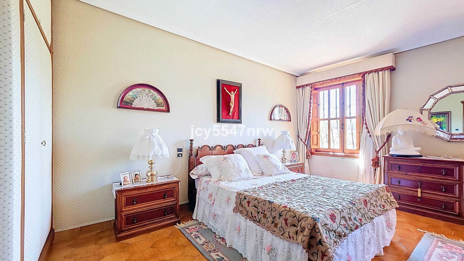 Villa en Elda Centro