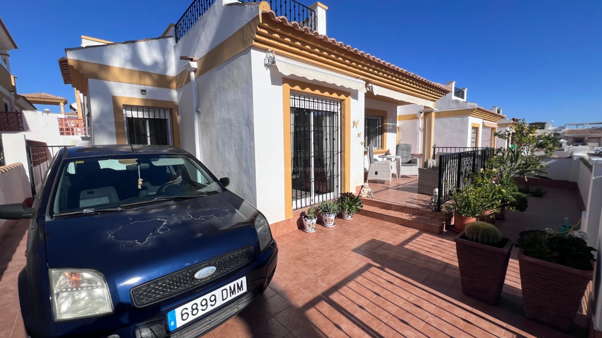 Villa en Entre Naranjos