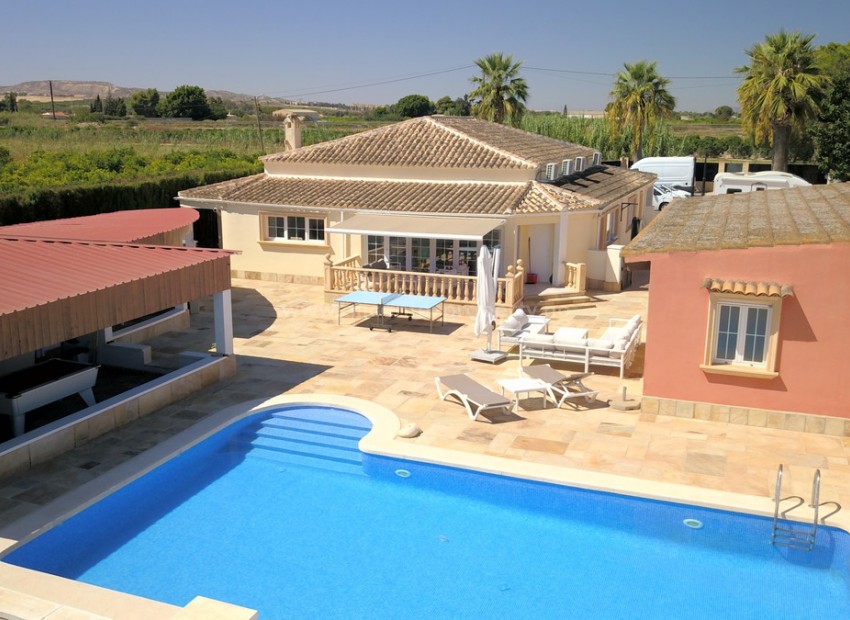 Villa en Heredades
