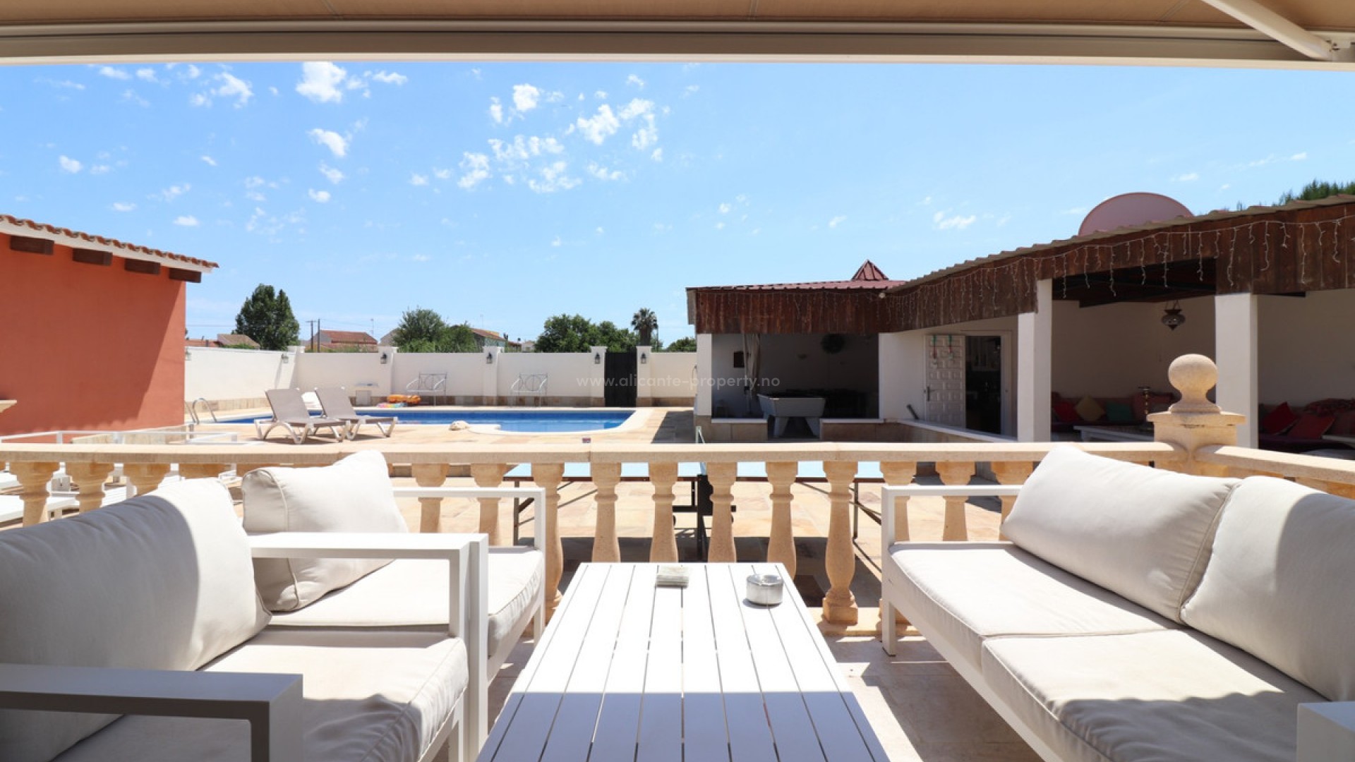 Villa en Heredades