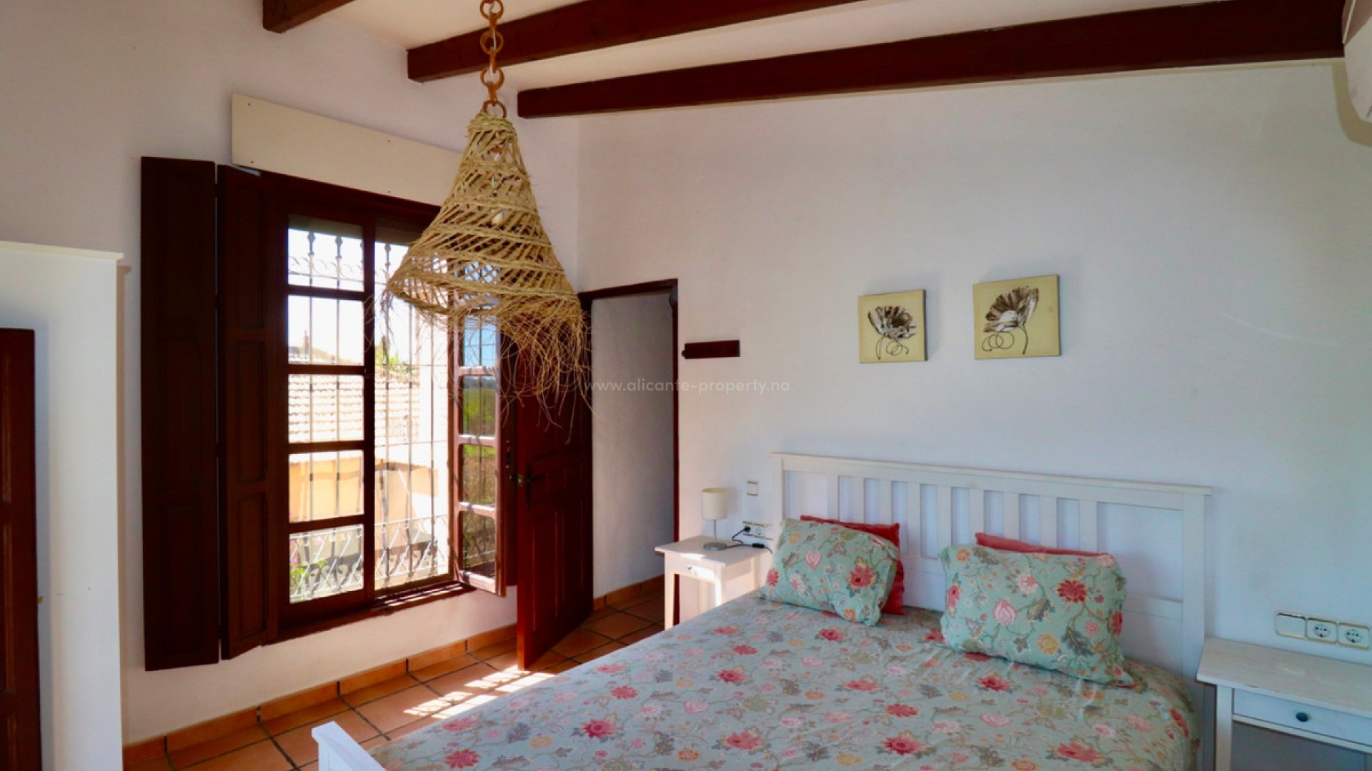 Villa en Heredades