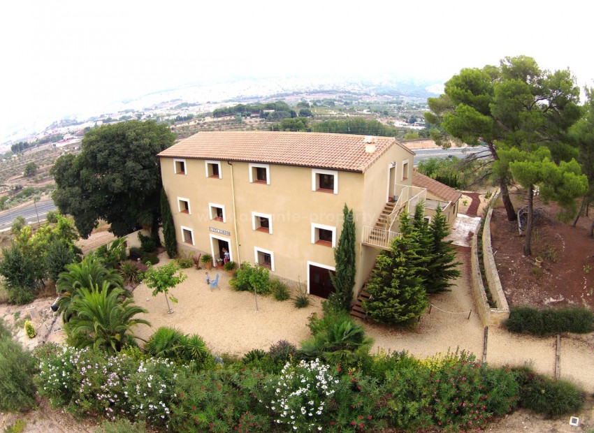 Villa en Ibi Centro