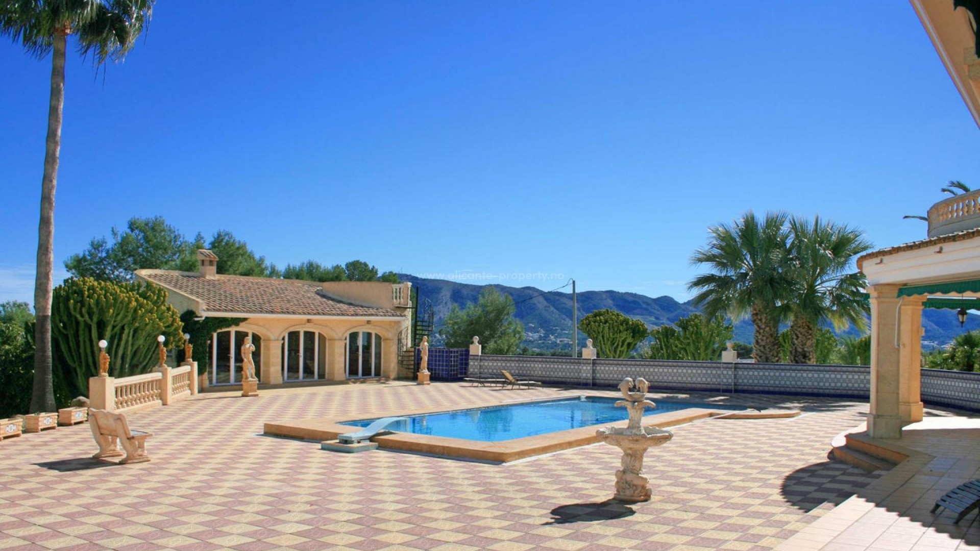 Villa en L'Alfás del Pi Centro