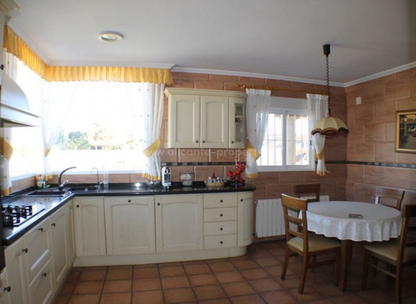 Villa en L'Alfás del Pi Centro