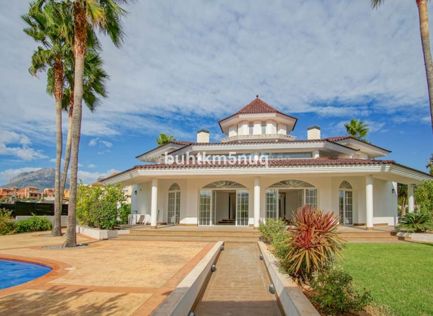 Villa en L'Alfás del Pi Centro