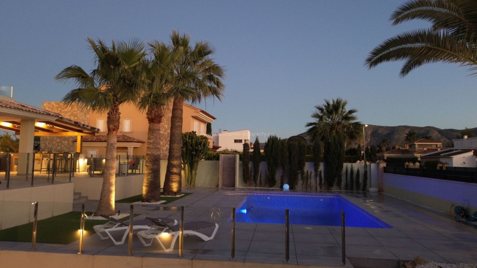 Villa en L'Alfás del Pi Centro