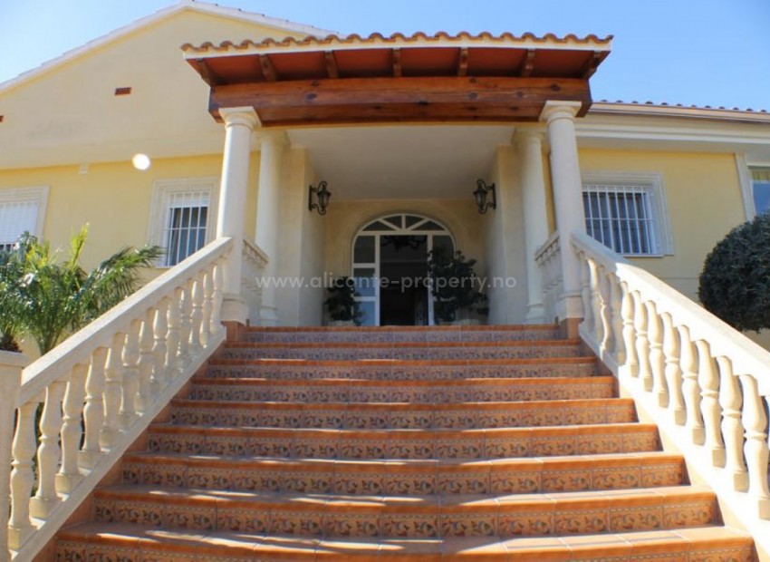 Villa en L'Alfás del Pi Centro